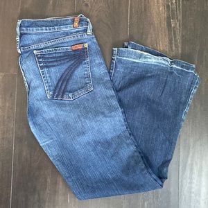 Such cute wide legs SEVEN for all mind kind jeans.